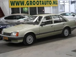 Groen Gebruikt 1986 Opel Rekord S Sedan | € 5.944
