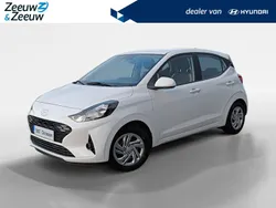 Atlas white (saw) Gebruikt 2024 Hyundai i10 Comfort Hatchback | € 18.940 (Iets duurder)
