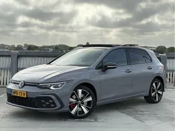 Grijs Gebruikt 2021 VW Golf VIII Style Hatchback | € 29.940 (Duur)