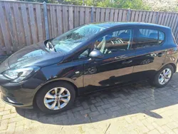 Zwart Gebruikt 2016 Opel Corsa Active Sedan | € 7.300 (Eerlijke prijs)