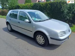 Grijs Gebruikt 2000 VW Golf IV Trendline | € 1.450 (Goede deal)