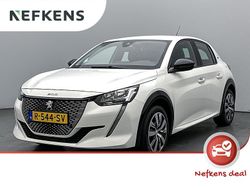 Wit Gebruikt 2023 Peugeot e-208 Active Hatchback | € 17.725 (Goede deal)