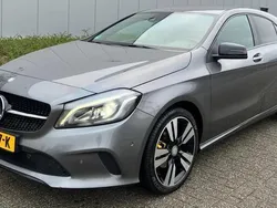 Grijs Gebruikt 2016 Mercedes A180 Prestige Hatchback | € 15.950 (Eerlijke prijs)