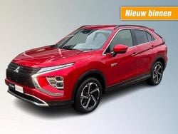 Rood (metallic) Gebruikt 2022 Mitsubishi Eclipse Intense+ SUV | € 23.850 (Super prijs)