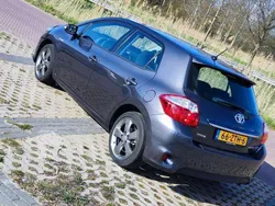 Gebruikt 2013 Toyota Auris Hybrid Life Hatchback | € 11.800 (Eerlijke prijs)