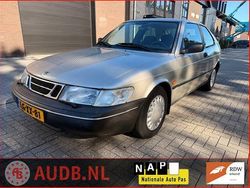 Beige Gebruikt 1995 Saab 900 Hatchback | € 3.950