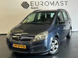 Grijs Gebruikt 2005 Opel Zafira Enjoy MPV | € 2.250 (Iets duurder)