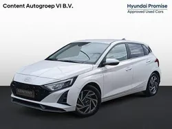 Wit Gebruikt 2025 Hyundai i20 Premium Hatchback | € 24.940 (Duur)