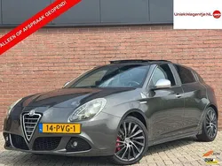 Grijs Gebruikt 2011 Alfa Romeo Giulietta Quadrifoglio Verde Hatchback | € 14.995 (Iets duurder)