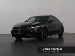 Zwart Gebruikt 2025 Mercedes A250 Business Sedan | € 46.900