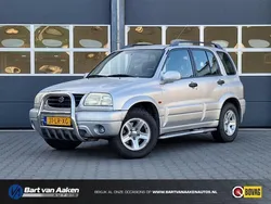 Grijs Gebruikt 2003 Suzuki Grand Vitara SUV | € 5.950 (Eerlijke prijs)