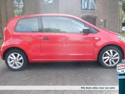 Rood Gebruikt 2014 Seat Mii Chic Hatchback | € 4.450 (Eerlijke prijs)
