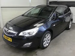 Zwart Gebruikt 2012 Opel Astra Edition Stationwagen | € 4.945 (Eerlijke prijs)