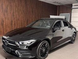 Zwart Gebruikt 2022 Mercedes CLA250e AMG line Sedan | € 37.495 (Eerlijke prijs)