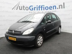Grijs Gebruikt 2002 Citroën Xsara Picasso MPV | € 990 (Eerlijke prijs)