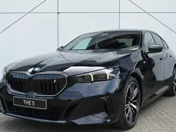 Zwart Nieuw 2025 BMW i5 Comfort Edition Sedan | € 87.005 (Goede deal)