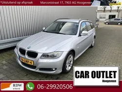 Grijs, metallic lak Gebruikt 2010 BMW 318 Stationwagen | € 4.950 (Goede deal)