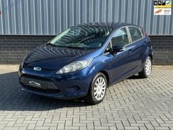 Blauw Gebruikt 2010 Ford Fiesta Trend Hatchback | € 4.349 (Eerlijke prijs)