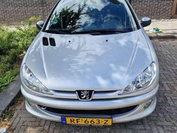Grijs Gebruikt 2006 Peugeot Expert Van | € 1.200