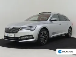 Grijs Gebruikt 2022 Skoda Superb LAURIN & KLEMENT Stationwagen | € 32.900 (Iets duurder)