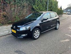 Zwart Gebruikt 2011 VW Polo Comfortline Hatchback | € 7.950 (Eerlijke prijs)