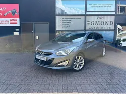Grijs, metallic lak Gebruikt 2013 Hyundai i40 Stationwagen | € 7.950 (Goede deal)
