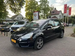 Zwart Gebruikt 2010 Ford S-MAX Trend MPV | € 7.950 (Duur)