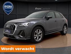 Grijs Gebruikt 2022 Audi Q3 Design SUV | € 35.950 (Super prijs)