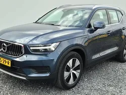 Blauw Gebruikt 2021 Volvo XC40 Inscription SUV | € 34.750 (Eerlijke prijs)