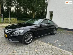 Zwart Gebruikt 2016 Mercedes C180 Prestige Sedan | € 17.795 (Goede deal)