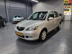 Grijs Gebruikt 2005 Mazda 2 Exclusive MPV | € 4.650 (Duur)