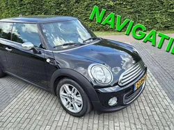 Zwart Gebruikt 2013 Mini Cooper Hatchback | € 4.745 (Goede deal)