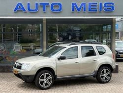 Grijs Gebruikt 2011 Dacia Duster Lauréate SUV | € 6.495 (Eerlijke prijs)