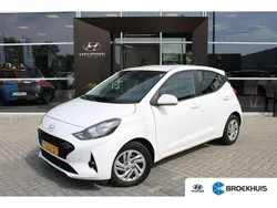 Wit Gebruikt 2023 Hyundai i10 Comfort Hatchback | € 14.900 (Eerlijke prijs)