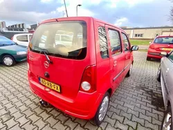 Rood Gebruikt 2005 Opel Agila Enjoy Hatchback | € 1.199 (Eerlijke prijs)