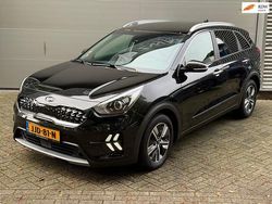 Zwart Gebruikt 2020 Kia Niro Comfort SUV | € 17.949 (Goede deal)