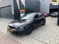 Zwart Gebruikt 2001 Seat Leon Sport Hatchback | € 1.499 (Eerlijke prijs)