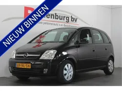 Zwart Gebruikt 2003 Opel Meriva Cosmo MPV | € 1.845 (Duur)