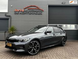 Grijs Gebruikt 2020 BMW 330 Shadowline Stationwagen | € 29.999 (Eerlijke prijs)
