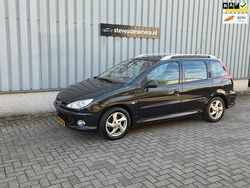 Zwart Gebruikt 2006 Peugeot 206 CC Cabriolet | € 2.450