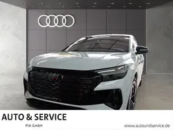Wit Gebruikt 2023 Audi Q4 e-tron SUV | € 48.629 (Iets duurder)