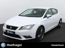 Wit Gebruikt 2017 Seat Leon Style Hatchback | € 13.450 (Iets duurder)