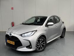 Grijs Gebruikt 2020 Toyota Yaris Hybrid Hatchback | € 21.799 (Iets duurder)