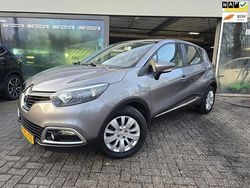 Grijs Gebruikt 2014 Renault Captur Expression SUV | € 6.450 (Eerlijke prijs)