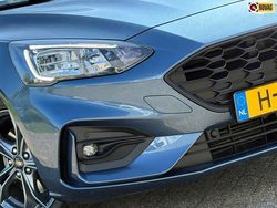 Blauw Gebruikt 2020 Ford Focus Business Edition Stationwagen | € 13.725 (Eerlijke prijs)