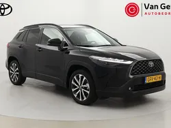 Zwart Gebruikt 2024 Toyota Corolla Cross Style SUV | € 36.999 (Iets duurder)