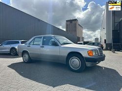 Zilver Gebruikt 1990 Mercedes 190 Sedan | € 1.995