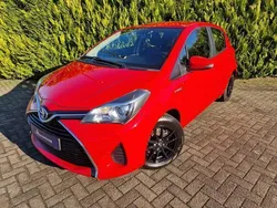 Rood Gebruikt 2015 Toyota Yaris Comfort Hatchback | € 13.950 (Eerlijke prijs)