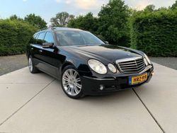 Zwart Gebruikt 2006 Mercedes E500 Avantgarde Stationwagen | € 12.900