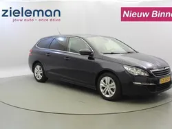 Blauw Gebruikt 2015 Peugeot 308 Stationwagen | € 3.345 (Goede deal)